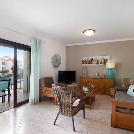 קווארטיירה Columbus Beach Apartment מראה חיצוני תמונה