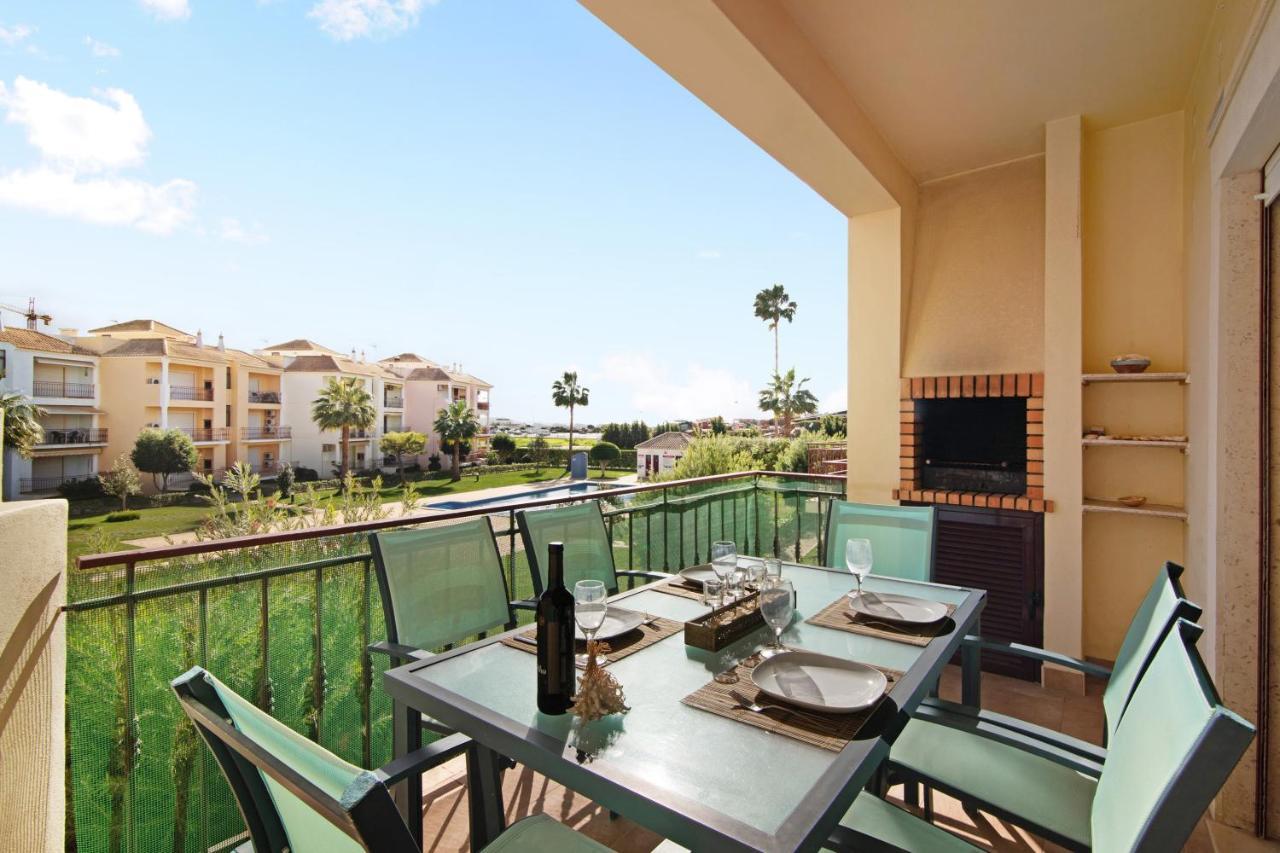 קווארטיירה Columbus Beach Apartment מראה חיצוני תמונה