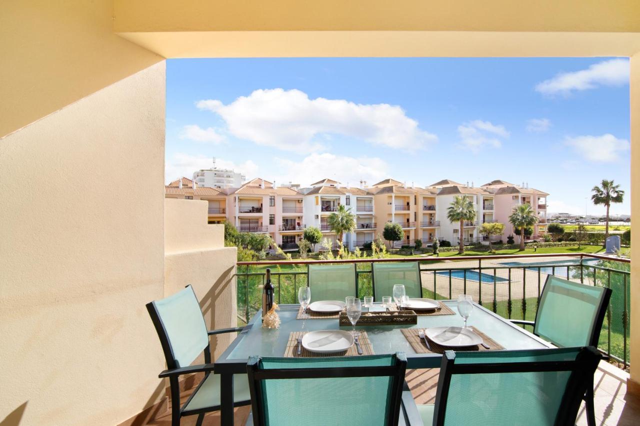 קווארטיירה Columbus Beach Apartment מראה חיצוני תמונה