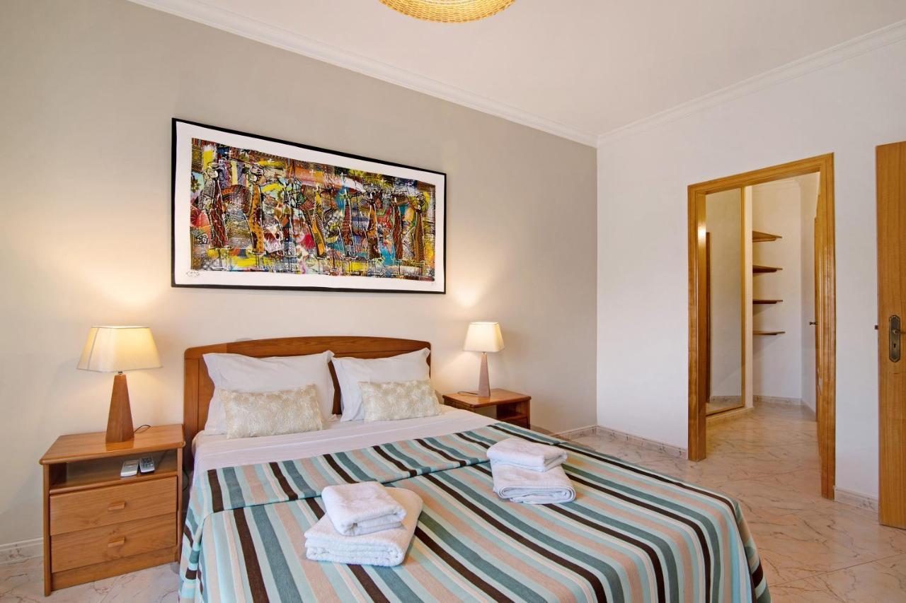 קווארטיירה Columbus Beach Apartment מראה חיצוני תמונה